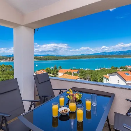 Gasthuis Capri With Heated Pool And Sea View On Krk Island 4*