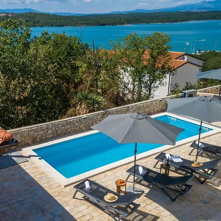 Capri With Heated Pool And Sea View On Krk Island