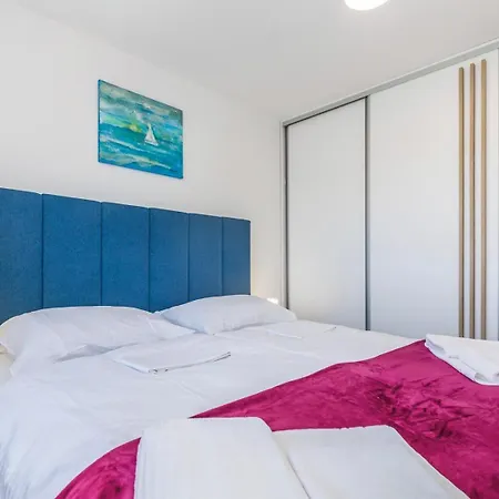 Capri With Heated Pool And Sea View On Krk Island Klimno
