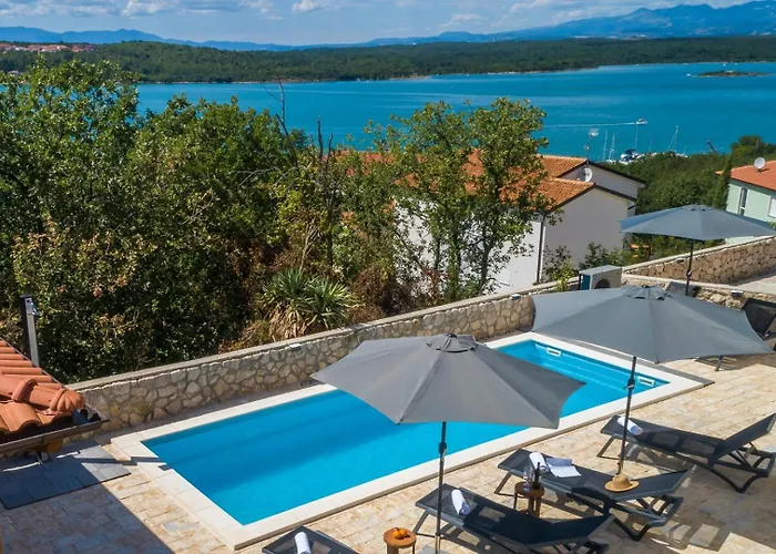 Capri With Heated Pool And Sea View On Krk Island