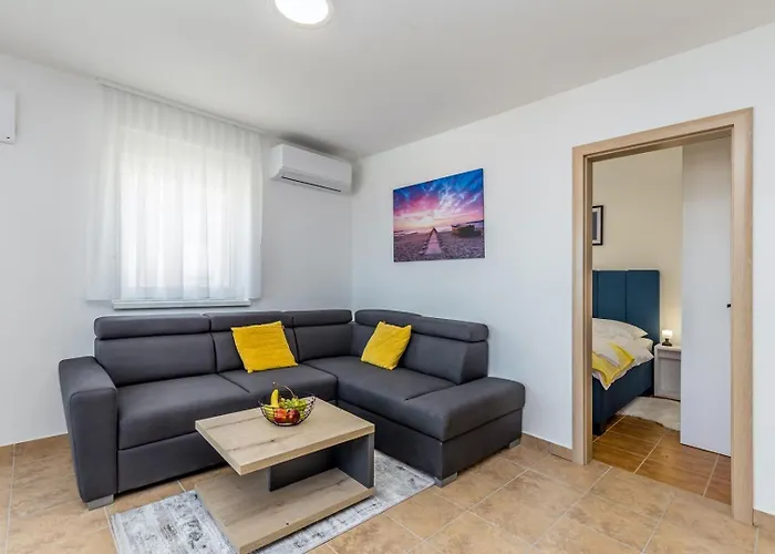 Capri With Heated Pool And Sea View On Krk Island