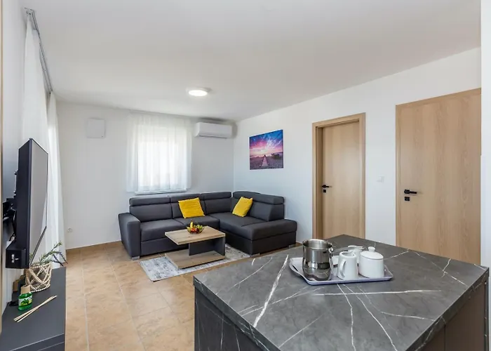 Capri With Heated Pool And Sea View On Krk Island