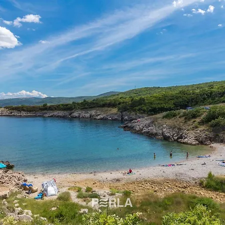 Guest house House Capri With Heated Pool And Sea View Klimno
