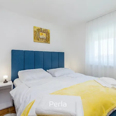 Capri With Heated Pool And Sea View On Krk Island 4*