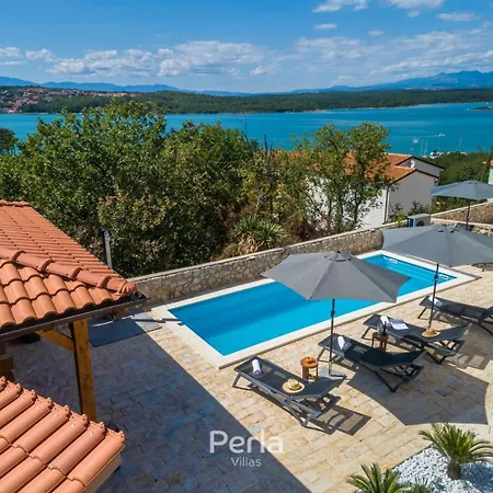 Capri With Heated Pool And Sea View On Krk Island