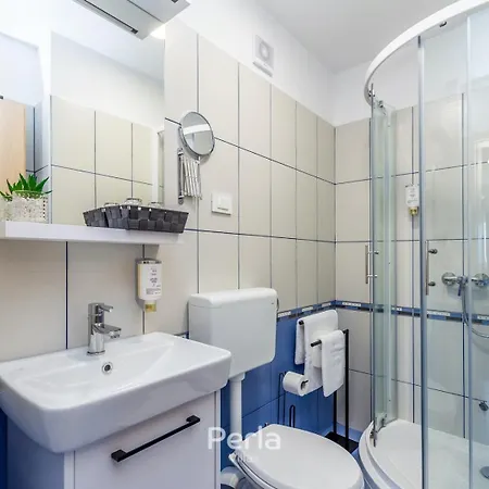 Capri With Heated Pool And Sea View On Krk Island Климно