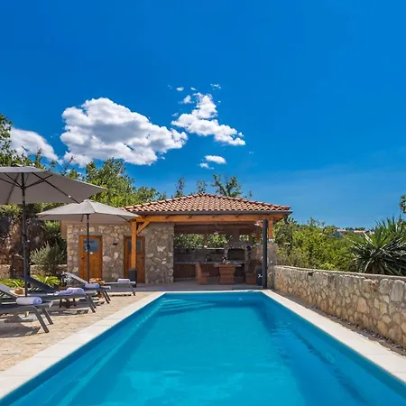 Гостевой дом Capri With Heated Pool And Sea View On Krk Island 4*