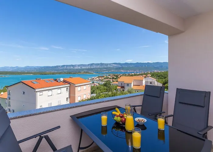 Capri With Heated Pool And Sea View On Krk Island