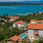 Capri With Heated Pool And Sea View On Krk Island Πανσιόν Klimno