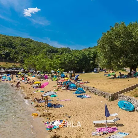 Konukevi Capri With Heated Pool And Sea View On Krk Island Klimno