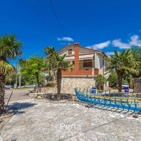 Capri With Heated Pool And Sea View On Krk Island